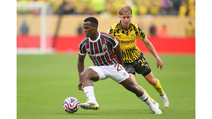 Jhon Arias criticou tratamento dado aos clubes da América do Sul após empate com Borussia no Mundial