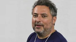 Diretor monitora o mercado - Foto: Gilson Lobo/AGIF.