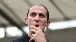 Filipe Luís durante partida do Fla contra o Juventude no Maracanã.