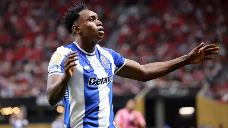 ATLANTA, GEORGIA - JUNE 19: Samu Aghehowa #9 of FC Porto reacts during the FIFA Club World Cup 2025 group A match between Internacional CF Miami and FC Porto at Mercedes-Benz Stadium on June 19, 2025 in Atlanta, Georgia. (Photo by Alex Grimm/Getty Images)