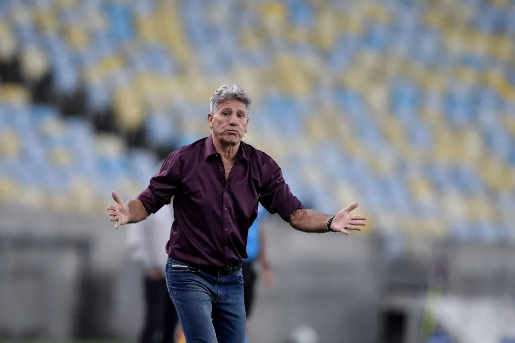 Renato Gaúcho tem estratégia para a temporada – Foto: Thiago Ribeiro/AGIF