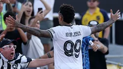 Glorioso fez história contra o PSG - Foto: Stu Forster/Getty Images.