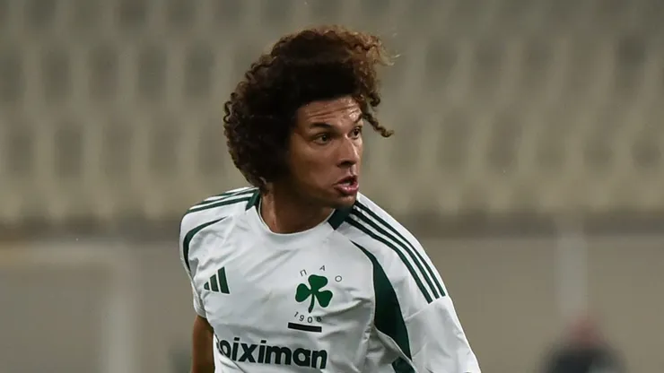 - Willian Arão chegando ao Santos