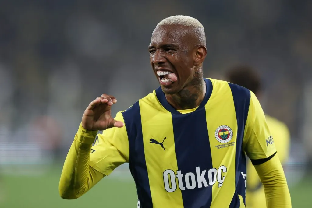 ISTANBUL, TURKEY – APRIL 20: Anderson Talisca of Fenerbahce celebrates after scoring his team’s first third goal during the Turkish Super League match between Fenerbahce and Kayserispor at Ulker Sukru Saracoglu Stadium on April 20, 2025 in Istanbul, Turkey.  (Photo by Ahmad Mora/Getty Images)