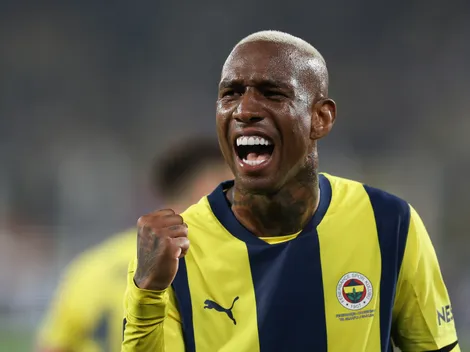 Talisca pode jogar no Corinthians após problemas com José Mourinho