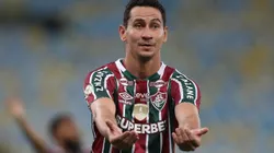 RIO DE JANEIRO, BRAZIL - NOVEMBER 1: Paulo Henrique Ganso of Fluminense gestures during the match between Fluminense and Gremio as part of Brasileirao 2024 at Maracana Stadium on November 1, 2024 in Rio de Janeiro, Brazil. (Photo by Wagner Meier/Getty Images)