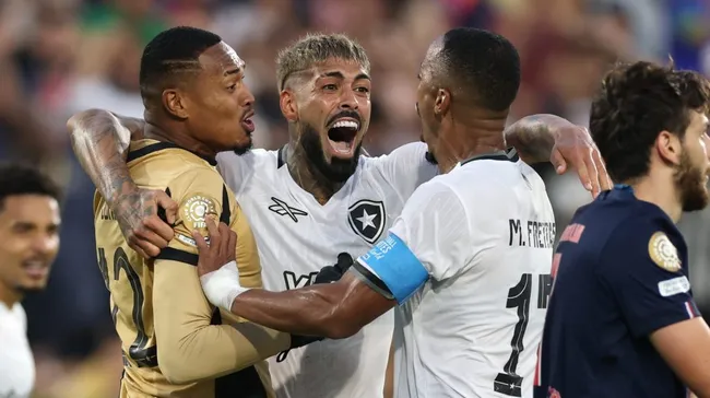 Foto: Stu Forster/Getty Images – Marlon Freitas, Barboza e John são outros destaques do Botafogo.