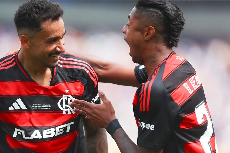 Danilo e Bruno Henrique marcaram contra o Chelsea. Foto: Gilvan de Souza/Flamengo