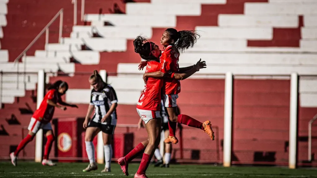 Jogadoras do Vila Nova