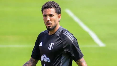 Sergio Peña pode fechar com o Vasco nesta janela – Foto: Reprodução/Seleção Peruana