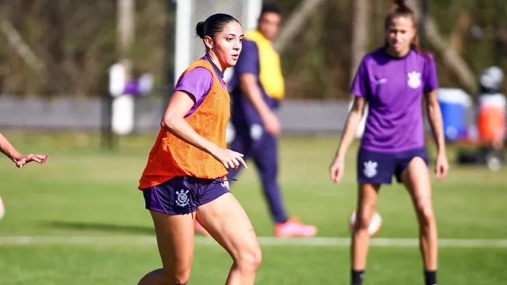 Jogadoras em treinamento no CT - Foto: Rodrigo Gazzanel / Agência Corinthians