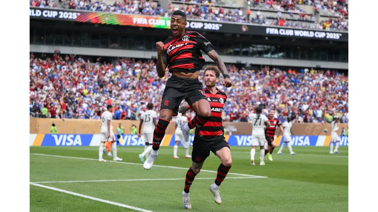 Bruno Henrique foi decisivo contra o Chealsea e pode ser também contra o Los Angeles FC (Photo by David Ramos/Getty Images)