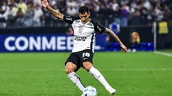 Angileri atualmente é reserva de Matheus Bidu - Foto: Fabio Giannelli/AGIF.