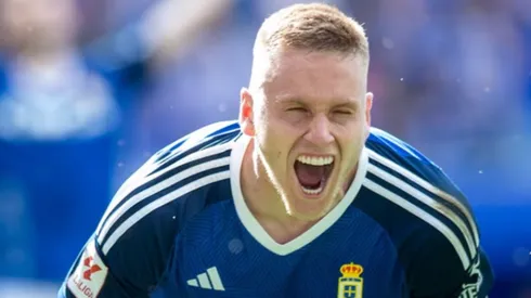 Alexandre Alemão pelo Real Oviedo (Foto/Reprodução)