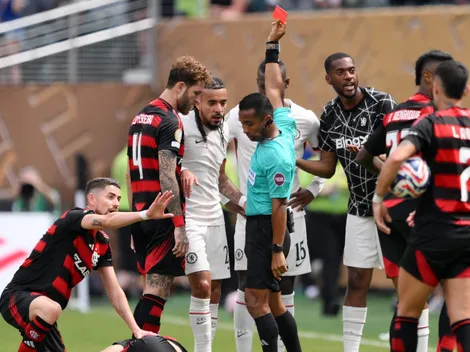 Atacante expulso contra o Flamengo vem irritando bastidores do Chelsea