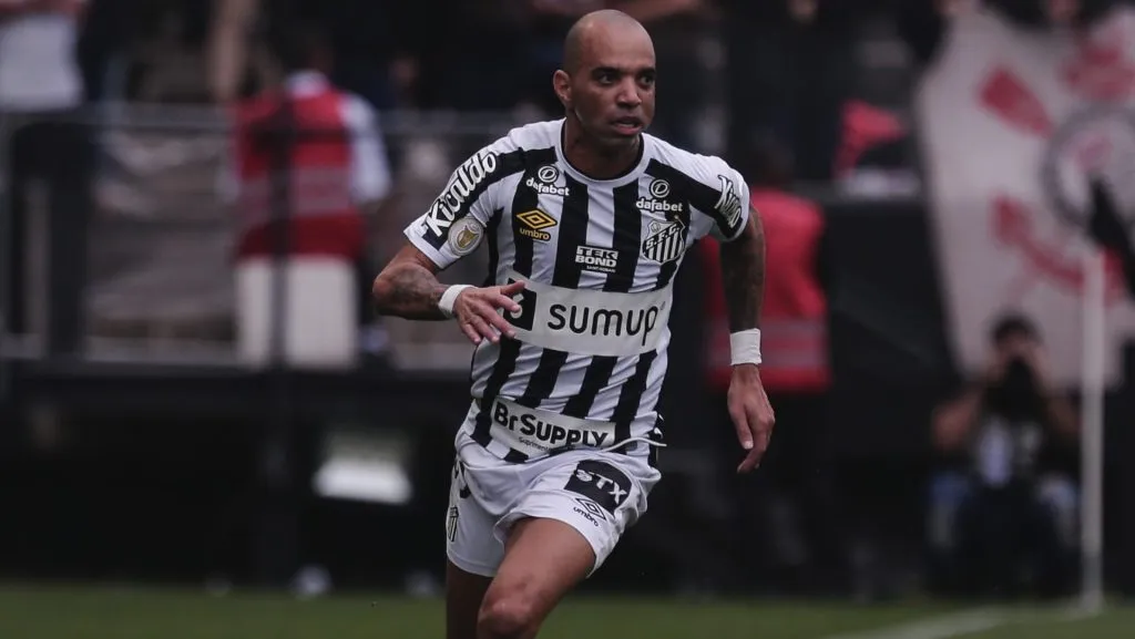 Diego Tardelli, ex-Santos