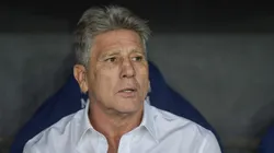 Renato Gaúcho falou sobre a conversa que teve com o elenco no intervalo da partida. Foto: Thiago Ribeiro/AGIF