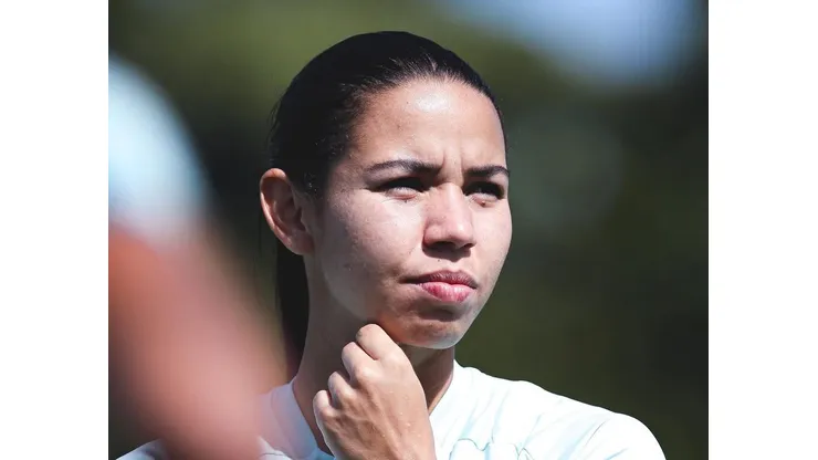 Lorena Bedoya, detaque do meio-campo das Cabulosas foi convocada para defender a Seleção Colombiana na Copa América