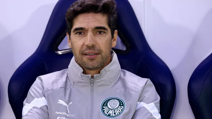 Treinador falou sobre durante a coletiva