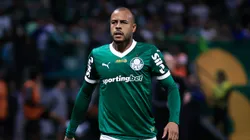 Lateral em partida pelo Palmeiras. Foto: Fabio Giannelli/AGIF