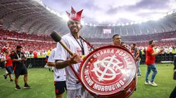Kaique Rocha jogador do Internacional comemora o titulo apos partida contra o Gremio no estadio Beira-Rio pelo campeonato Gaucho 2025. Foto: Maxi Franzoi/AGIF
