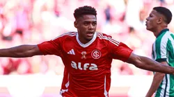 Victor Gabriel é alvo do Cruzeiro. Foto: Maxi Franzoi/AGIF