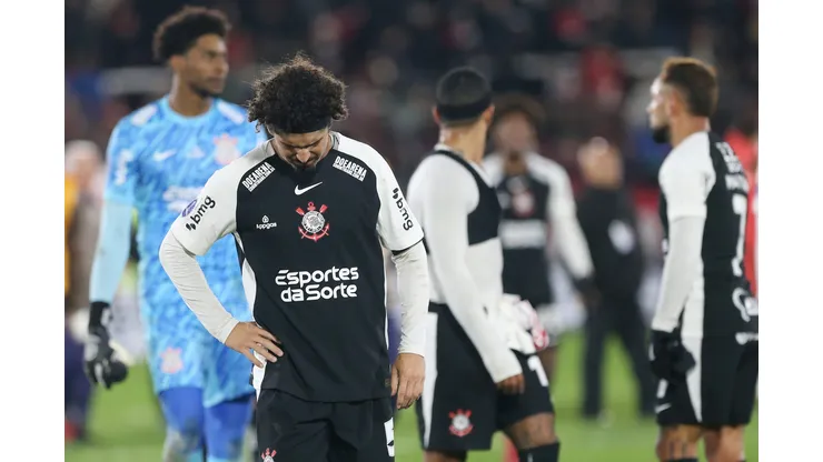 Torcida do Corinthians está na bronca com desempenho de André Ramalho no primeiro semestre (Photo by Daniel Jayo/Getty Images)
