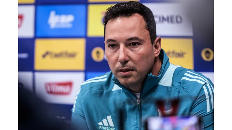 VP do Cruzeiro, Pedro Junio revela que Cruzeiro está próximo de acordo milionário com o Mineirão (Foto: Gustavo Aleixo)