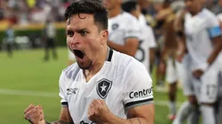PASADENA, CALIFORNIA - JUNE 19: Artur of Botafogo celebrates following the team's victory after the FIFA Club World Cup 2025 group B match between Paris Saint-Germain FC and Botafogo FR at Rose Bowl Stadium on June 19, 2025 in Pasadena, California. (Photo by Stu Forster/Getty Images)