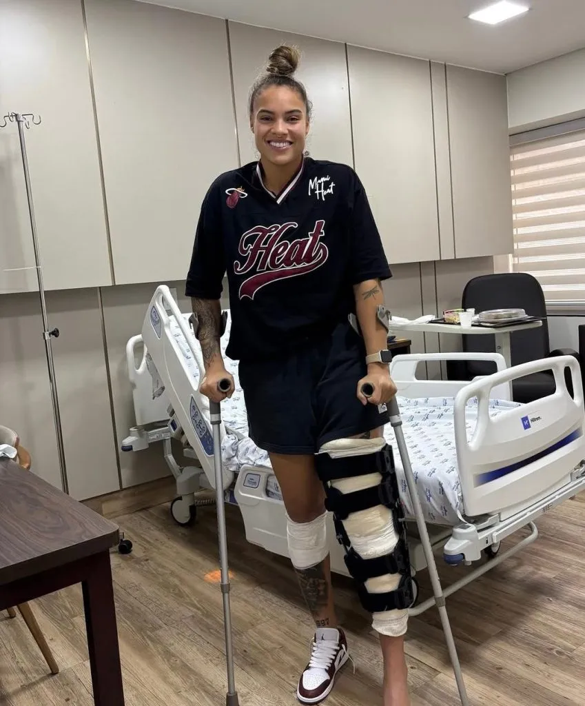 Goleira após a cirurgia. Foto: reprodução/Instagram/@nataschahonegger