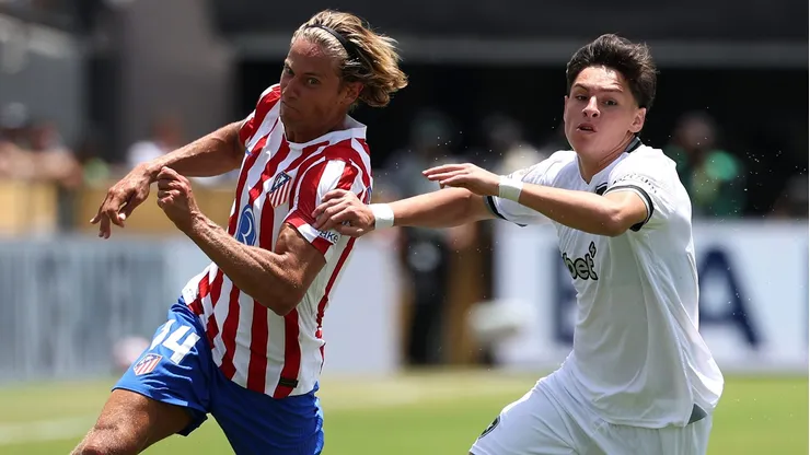 Botafogo ficou a frente do Atlético pelo saldo de gols após empate triplo com o PSG (Photo by Harry How)