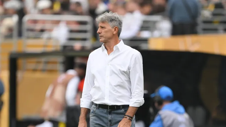 Treinador durante partida no Mundial. Photo by David Ramos/Getty Images