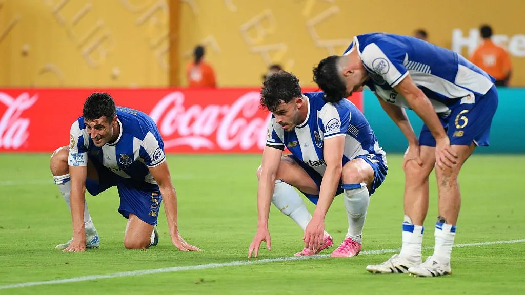 Jogadores do Porto-POR depois da derrota para o Al Ahly –  (Photo by David Ramos/Getty Images)
