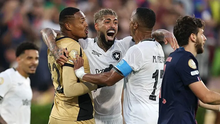 Botafogo classificou em 2º após derrota - Foto: Stu Forster/Getty Images