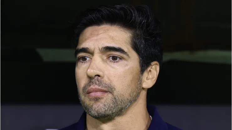 Abel Ferreira vem sendo questionado após empate do Palmeiras - Foto: Marcello Zambrana/AGIF.