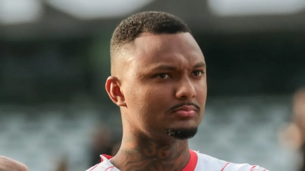 Foto: Robson Mafra/AGIF – Luan Cândido pertence ao Bragantino e será cedido ao time de Caxias do Sul