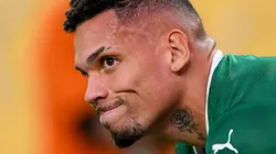 EAST RUTHERFORD, NEW JERSEY - JUNE 15: Paulinho of SE Palmeiras looks on during the FIFA Club World Cup 2025 group A match between SE Palmeiras and FC Porto at MetLife Stadium on June 15, 2025 in East Rutherford, New Jersey. (Photo by David Ramos/Getty Images)