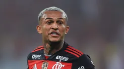 Wesley durante partida do Fla no Maracanã.