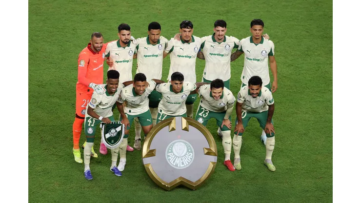 Palmeiras enche os cofres com classificação para as oitavas no Mundial (Photo by Dan Mullan/Getty Images)