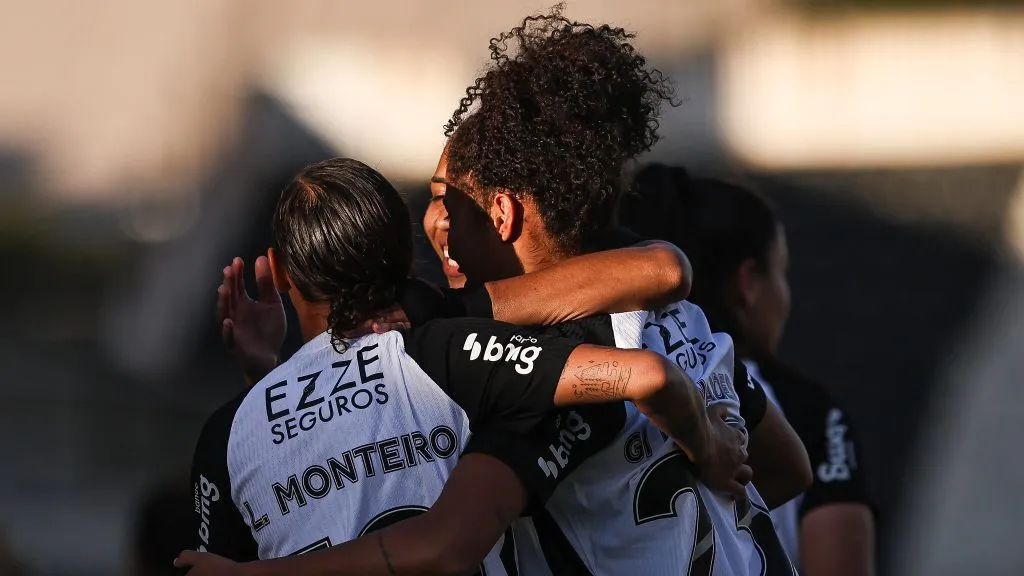 Grupo de jogadoras do Corinthians no Brasileirão Feminino