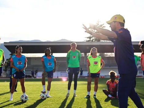 Seleção faz segundo treino antes de encarar a França