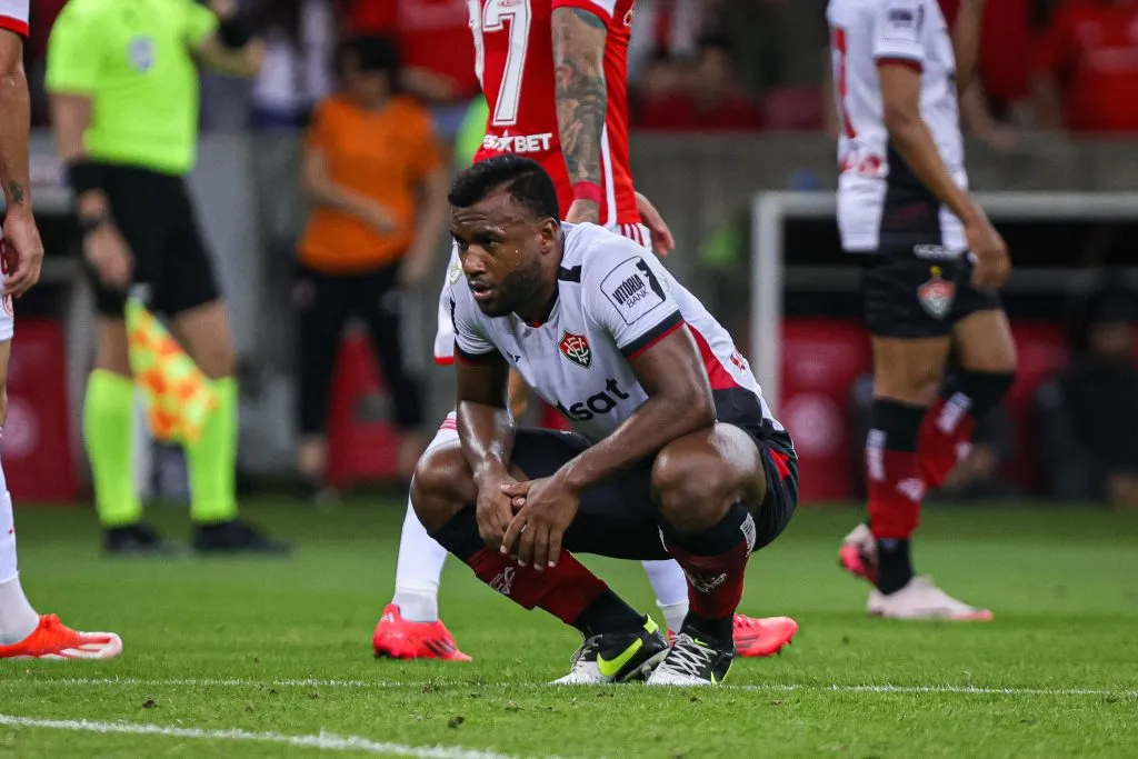 Luan está nos planos do técnico para a temporada –  Foto: Maxi Franzoi/AGIF