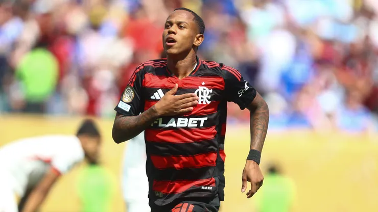 Wallace Yan, jovem promessa do Flamengo, vem aproveitando as chances recebidas no Mundial. Foto: Gilvan de Souza/Flamengo.