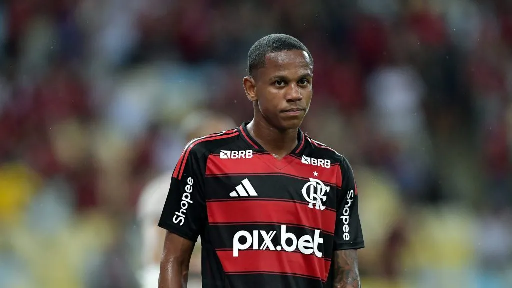 Wallace Yan, atleta do Rubro-Negro. Foto: Thiago Ribeiro/AGIF.