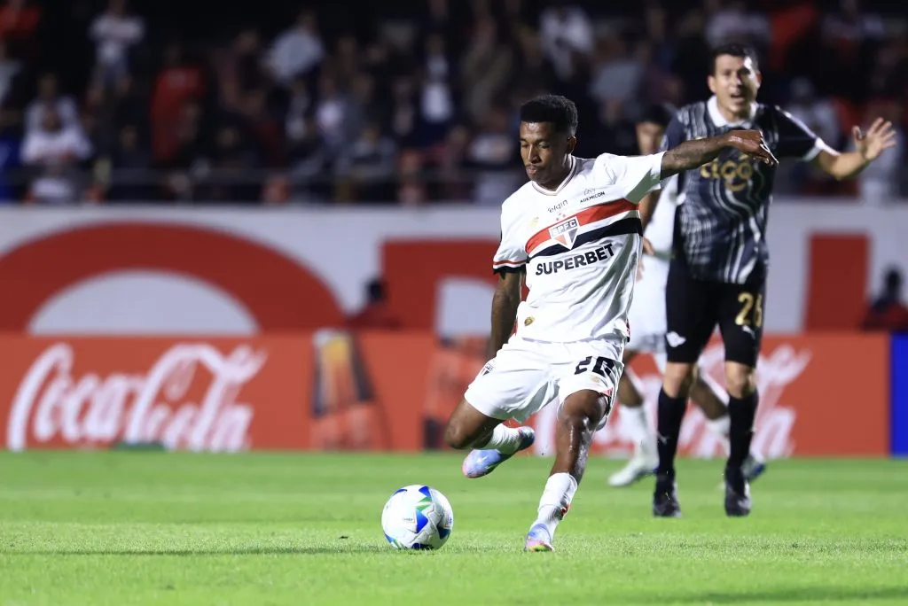 SP – SAO PAULO – 14/05/2025 – COPA LIBERTADORES 2025, SAO PAULO X LIBERTAD –  jogador do Sao Paulo durante partida contra o Libertad no estadio Morumbi pelo campeonato Copa Libertadores 2025. Foto: Marcello Zambrana/AGIF