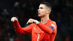 Cristiano Ronaldo em campo pela seleção de Portugal. (Photo by Carlos Rodrigues/Getty Images)