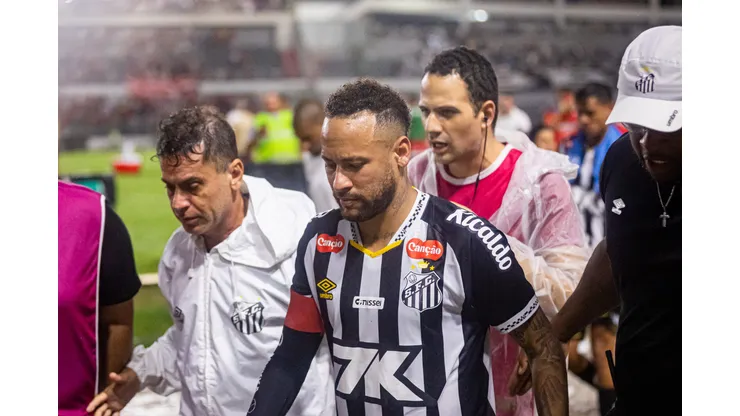 Neymar durante eliminação para o CRB. Foto: Itawi Albuquerque/AGIF