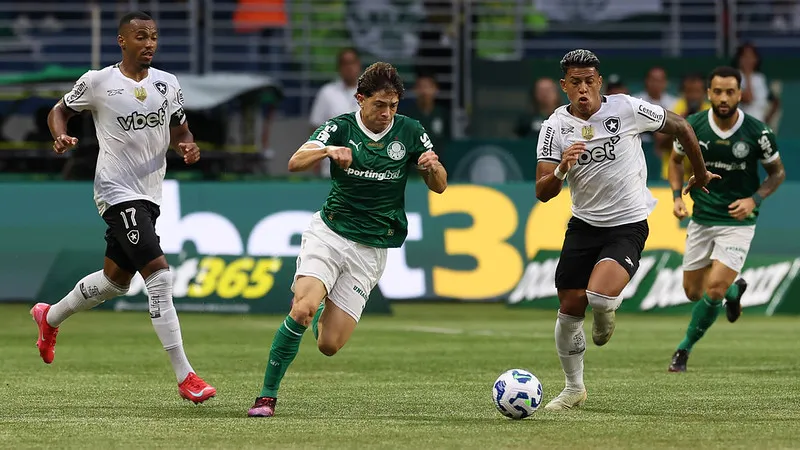 Palmeiras e Botafogo já se enfrentaram neste ano. Foto: Cesar Greco/Palmeiras