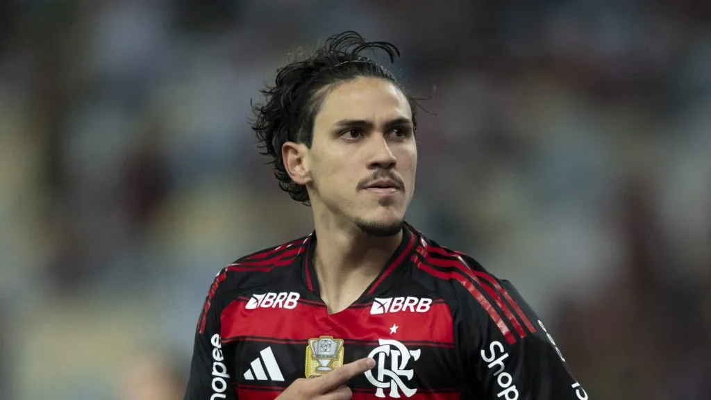 Foto: Jorge Rodrigues/AGIF – Pedro causa preocupação no Flamengo.