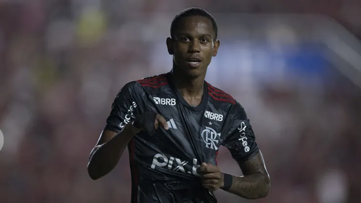 Wallace Yan, atacante do Flamengo